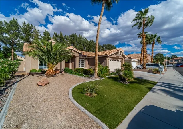 Homes for sale in Henderson, NV | 906 Sitting Bull Dr, Henderson, NV 89014 | MLS# 2772382