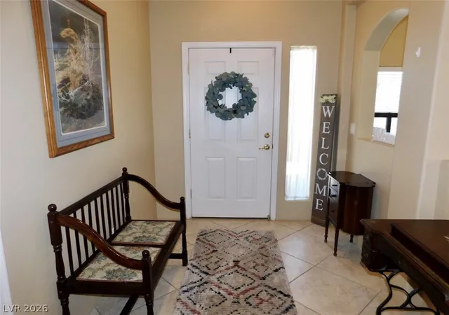 Photo 4 of Single family home for sale at 1293 Country Clb Dr, Laughlin, NV 89029 | MLS# 2772488 | Listing updated on 2026-08-29
