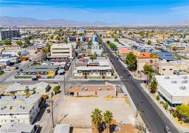 8th image of 400 S Maryland Pkwy, Las Vegas, NV 89101 | MLS# 2772293
