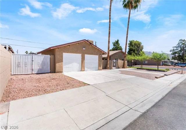 2nd image of 4890 E Utah Ave, Las Vegas, NV 89104 | MLS# 2772186