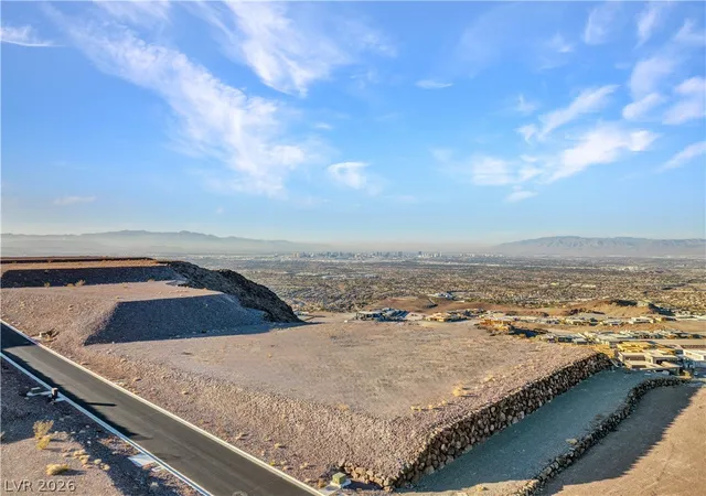 1st image of 22 Soaring Rock Ct, Henderson, NV 89012 | MLS# 2772866