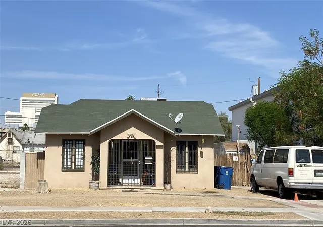 1st image of 315 N 9th St, Las Vegas, NV 89101 | MLS# 2772384