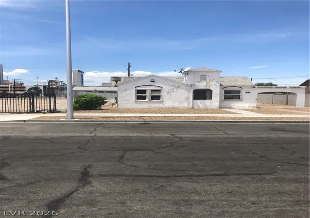 2nd image of 309 N 9th St, Las Vegas, NV 89101 | MLS# 2772385