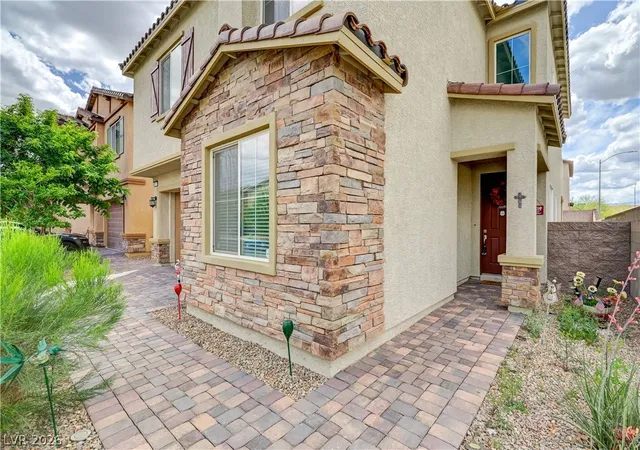 Photo 3 of Sale Pending at 4837 Spanish River St, North Las Vegas, NV 89031 | MLS# 2771716 | Listing updated on 2026-08-21