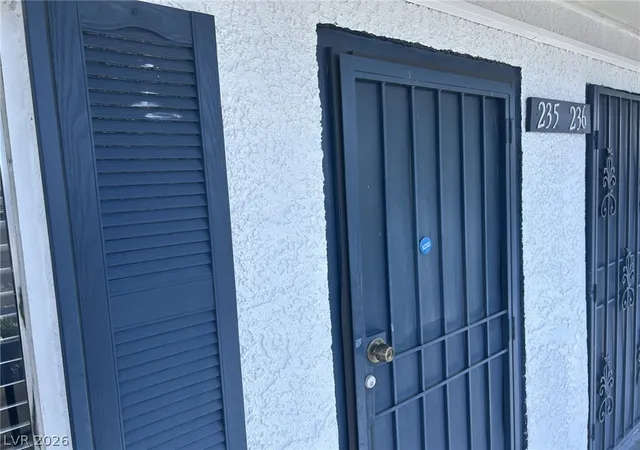 2nd image of 4600 University Center Dr #235, Las Vegas, NV 89119 | MLS# 2771722