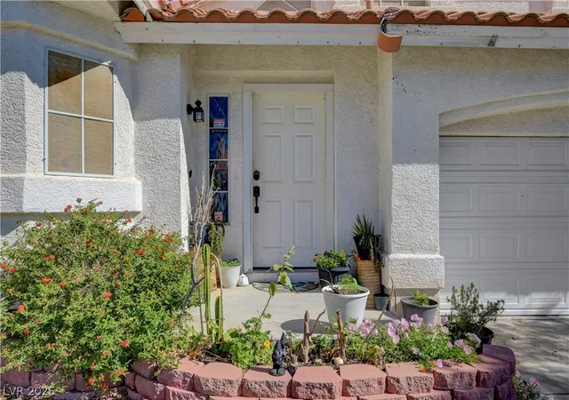 Photo 4 of Single family home for sale at 8752 Autumn Wreath Ave, Las Vegas, NV 89129 | MLS# 2772843 | Listing updated on 2026-08-02