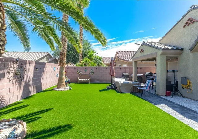 3rd image of 5682 Mahogany Run Pl, Las Vegas, NV 89122 | MLS# 2772020