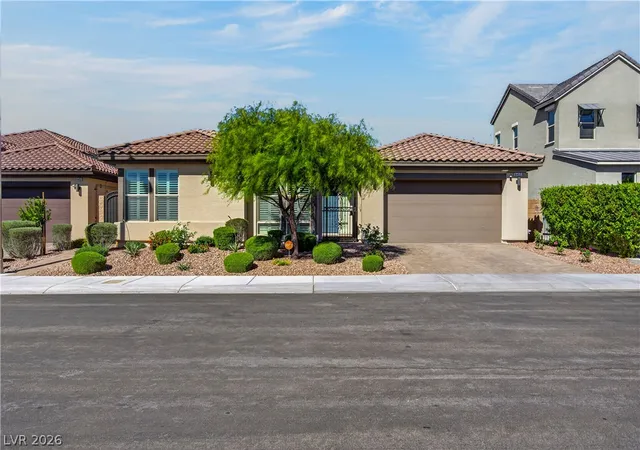 Photo 3 of Sale Pending at 8455 Skye Walk Ct, Las Vegas, NV 89166 | MLS# 2773546 | Listing updated on 2026-08-24