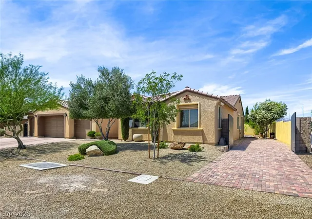Single family home for sale at 8935 Gagnier Blvd, Las Vegas, NV 89113 | MLS# 2773566