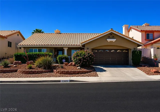 Homes for sale in Henderson, NV | 1535 Pony Ranch Cir, Henderson, NV 89014 | MLS# 2773700