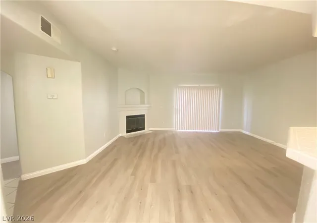 Listing Photo 4 - Condo for sale in building located at 6811 San Ricardo Ave, Las Vegas, NV 89146 - Unit #101
