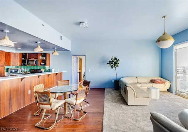 2nd image of 150 Las Vegas Blvd #1906, Las Vegas, NV 89101 | MLS# 2773665