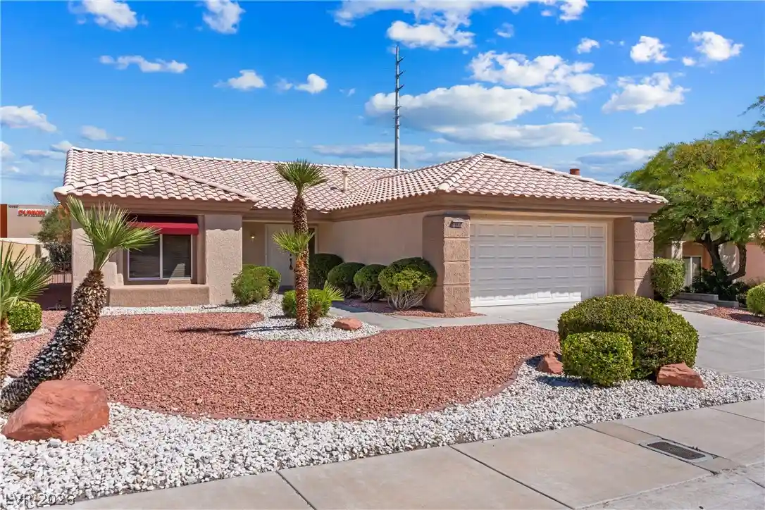 Photo 1 of Single family home for sale at 10032 Villa Ridge Dr, Las Vegas, NV 89134 | MLS# 2773723 | Listing updated on 2026-10-16
