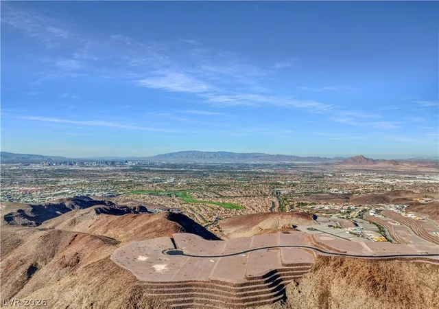 3rd image of 105 Cloudrock Court, Henderson, NV 89012 | MLS# 2772820