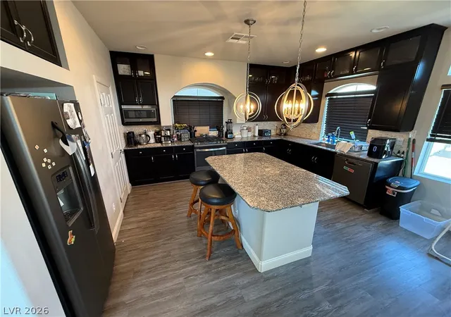 3rd image of 7068 Parrot Bay Wy, Las Vegas, NV 89118 | MLS# 2773676
