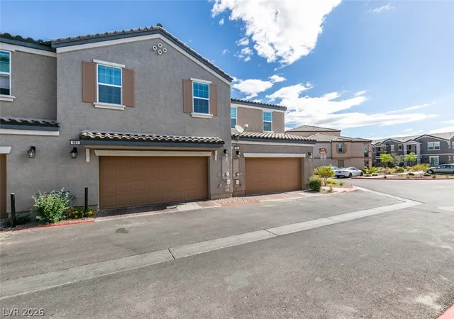 26th image of 661 Bellus Pl, Henderson, NV 89015 | MLS# 2774095