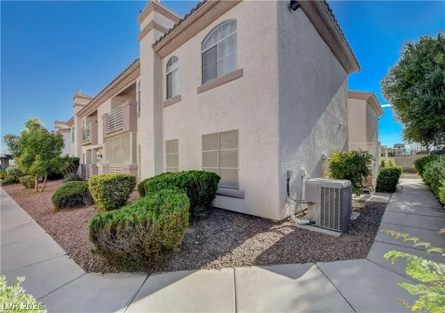 2nd image of 4555 E Sahara Ave #222, Las Vegas, NV 89104 | MLS# 2773914