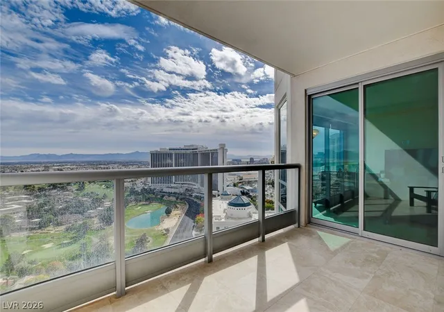 3rd image of 322 Karen Ave #2602, Las Vegas, NV 89109 | MLS# 2773892