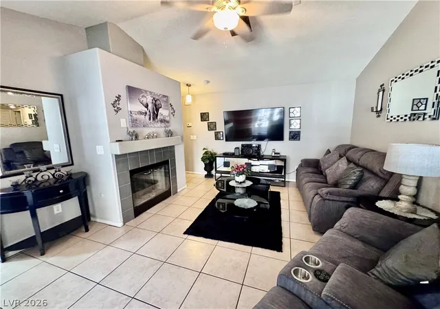 Photo 4 of Condo for sale at 1600 N Torrey Pines Dr #101, Las Vegas, NV 89108 | MLS# 2773801 | Listing updated on 2026-06-27