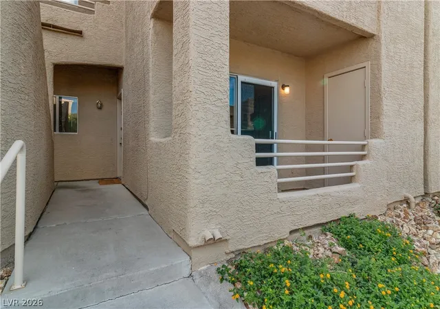 3rd image of 2243 Aspen Mirror Wy #102, Laughlin, NV 89029 | MLS# 2772980