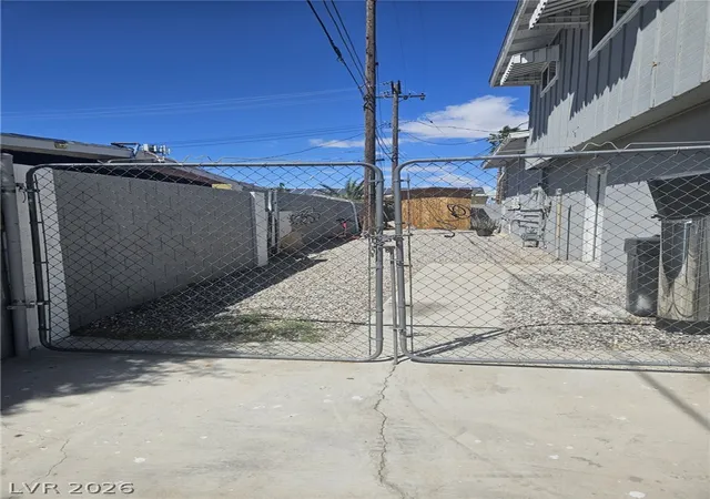 Photo 2 of Single family home for sale at 4966 Lana Dr, Las Vegas, NV 89121 | MLS# 2773871 | Listing updated on 2026-08-04