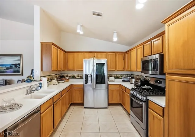 3rd image of 5574 Wedge Ct, Las Vegas, NV 89122 | MLS# 2774464