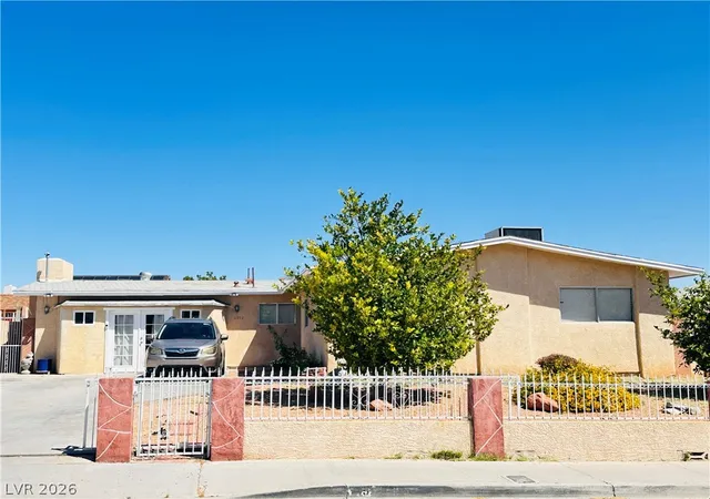 Photo 3 of Single family home for sale at 6952 Peggy Dr, Las Vegas, NV 89145 | MLS# 2774277 | Listing updated on 2026-05-04