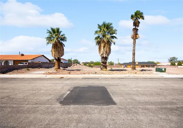 Photo 3 of Land for sale at 320 E Kimberly Dr, Henderson, NV 89015 | MLS# 2774715 | Listing updated on 2026-07-02