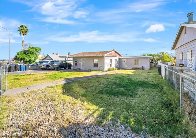3rd image of 207 S Texas Ave, Henderson, NV 89015 | MLS# 2774794