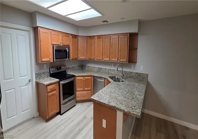 Photo 4 of Townhouse for sale at 5325 Swallowtail Ct, Las Vegas, NV 89107 | MLS# 2774877 | Listing updated on 2026-06-24