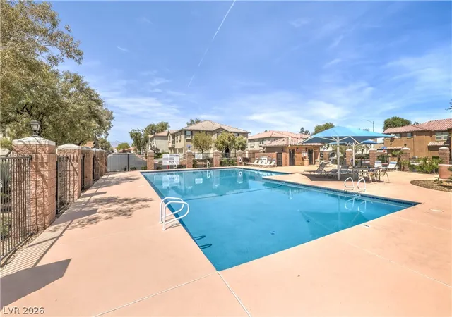 Listing Photo 2 - Condo for sale in building located at 4330 Westbury Sq St, North Las Vegas, NV 89032 - Unit #2