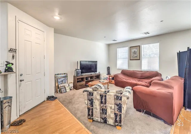 Listing Photo 5 - Condo for sale in building located at 4330 Westbury Sq St, North Las Vegas, NV 89032 - Unit #2