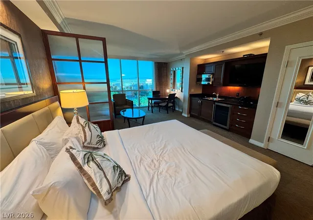 2nd image of 135 E Harmon Ave #06716, Las Vegas, NV 89109 | MLS# 2774962