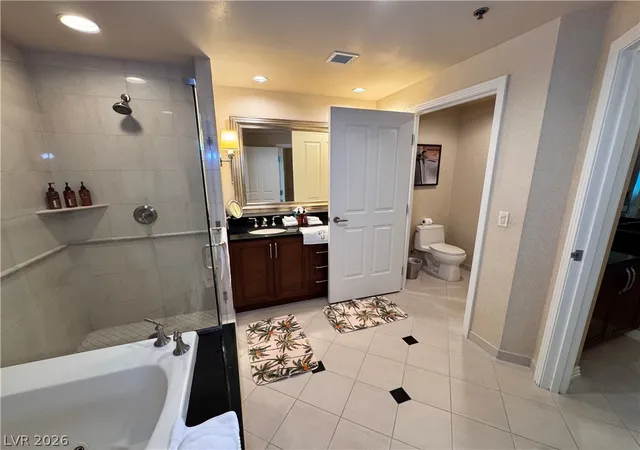 5th image of 135 E Harmon Ave #06716, Las Vegas, NV 89109 | MLS# 2774962