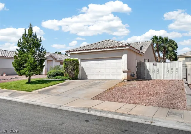 2nd image of 261 Ventana Heights St, Henderson, NV 89074 | MLS# 2775634