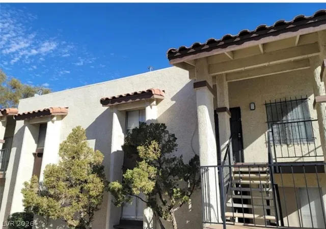 Listing Photo 5 - Condo for sale in building located at 4451 Rich Dr, Las Vegas, NV 89102 - Unit #D