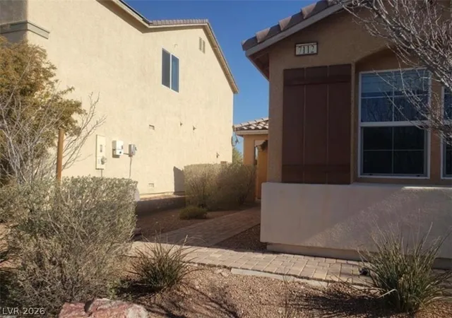 Photo 3 of Single family home for sale at 7112 Whitford St, Las Vegas, NV 89166 | MLS# 2775916 | Listing updated on 2026-04-24