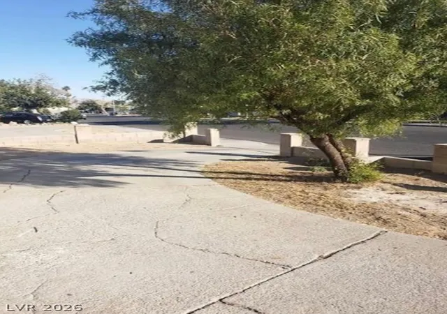 Photo 3 of Single family home for sale at 1936 Lawry Ave, North Las Vegas, NV 89032 | MLS# 2775928 | Listing updated on 2026-04-24