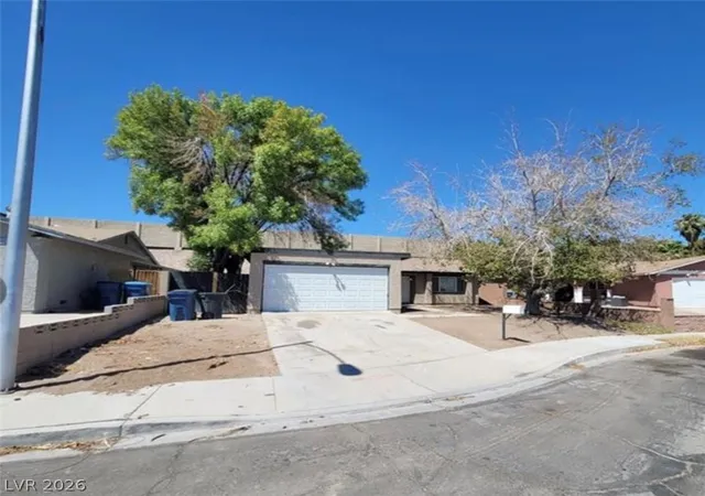 Photo 3 of Single family home for sale at 3755 Chutney St, Las Vegas, NV 89121 | MLS# 2775946 | Listing updated on 2026-04-24
