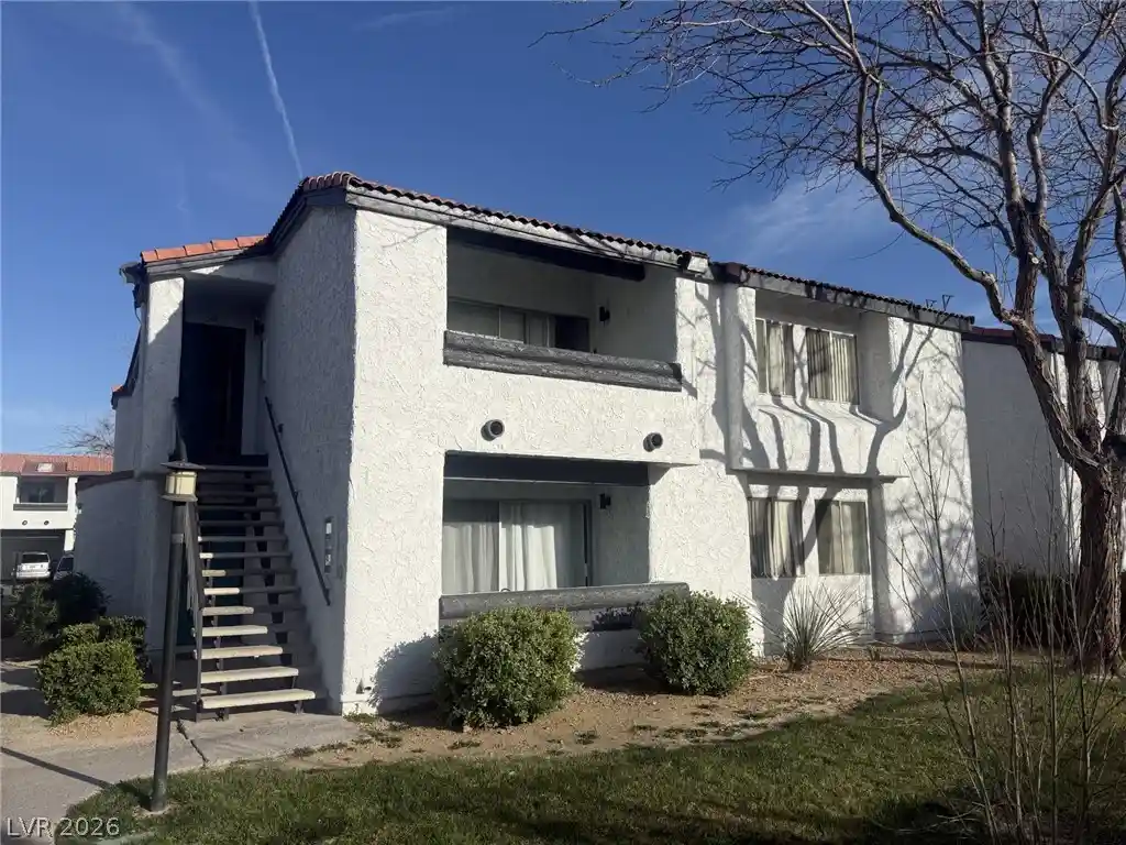Listing Photo 2 - Condo for sale in 1455 E Katie Ave located at 1455 E Katie Ave, Las Vegas, NV 89119 - Unit #L23