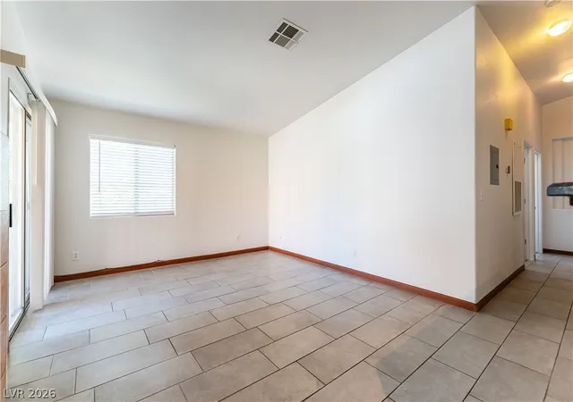 5th image of 2110 Los Feliz St #2014, Las Vegas, NV 89156 | MLS# 2776419