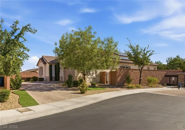Homes for sale in Henderson, NV | 3100 Pavilio Dr, Henderson, NV 89044 | MLS# 2776448