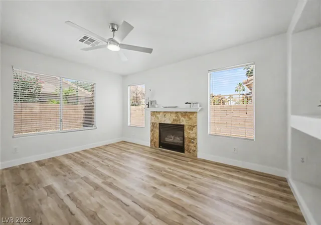 Photo 4 of Single family home for sale at 321 Teal Ridge Hills Dr, Henderson, NV 89014 | MLS# 2776501 | Listing updated on 2026-07-17