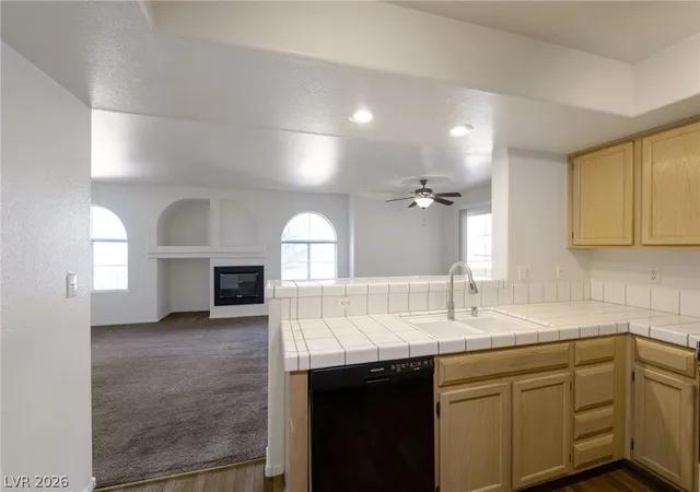 Photo 4 of Condo for sale at 7950 W Flamingo Rd #1019, Las Vegas, NV 89147 | MLS# 2776550 | Listing updated on 2026-08-21