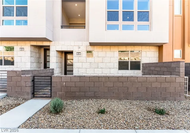 Townhouse for sale at 635 Talon Ridge St, Las Vegas, NV 89138 | MLS# 2777467
