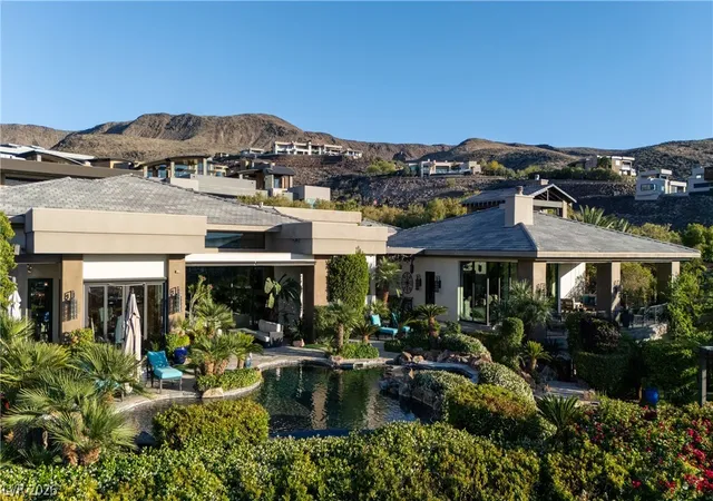 Photo 4 of Single family home for sale at 677 Boulder Summit Dr, Henderson, NV 89012 | MLS# 2766427 | Listing updated on 2026-10-02