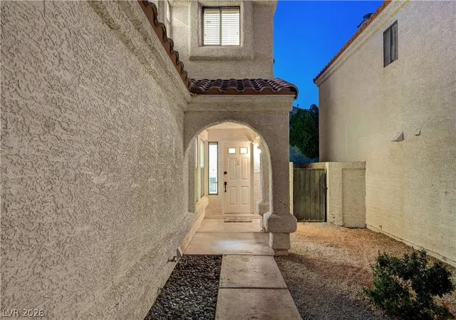 Photo 3 of Single family home for sale at 9548 Wooden Pier Way, Las Vegas, NV 89117 | MLS# 2777635 | Listing updated on 2026-08-28