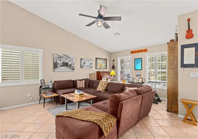 Homes for sale in Henderson, NV | 176 Ridge Crossing Ave, Henderson, NV 89002 | MLS# 2777992