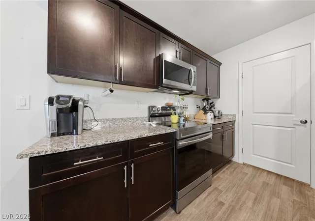 2nd image of 6941 Skyline Blue St, North Las Vegas, NV 89086 | MLS# 2777765