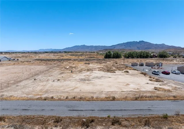 Homes for sale in Pahrump, NV | 4731 W Hardy Ln, Pahrump, NV 89048 | MLS# 2778149